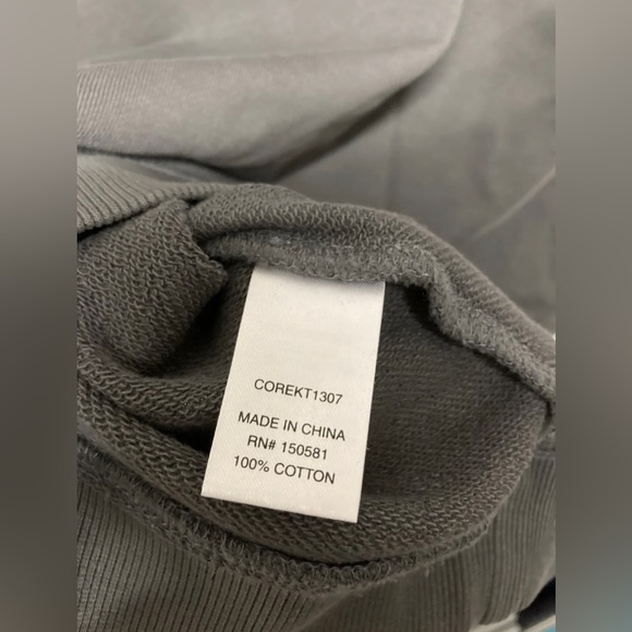 Flag & Anthem Mens Sweater Shirt Pullover Medium Dark Grey Snap Mid-Weight NWT - Picture 8 of 11